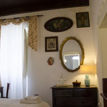 Bed and Breakfast Antica Casa Cristofori